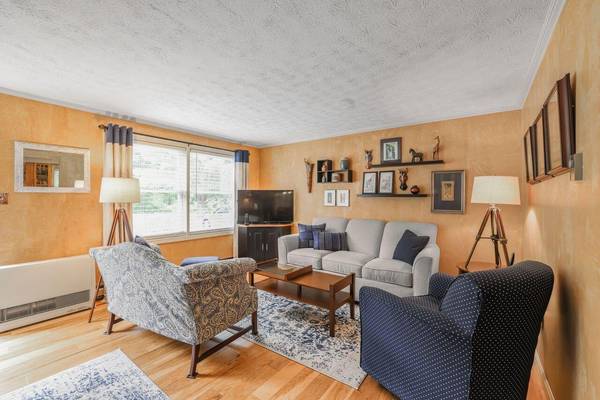 60 Brown ST #14, Kennebunk, ME 04043