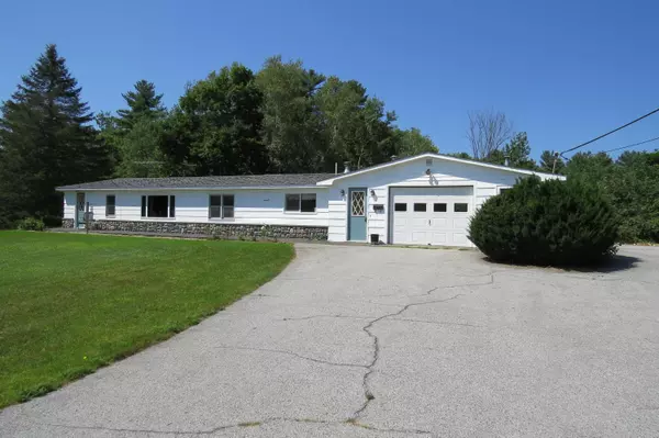 622 Kennebec RD, Hampden, ME 04444