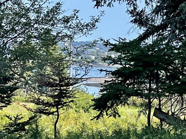 4 Island View DR, Eastport, ME 04631