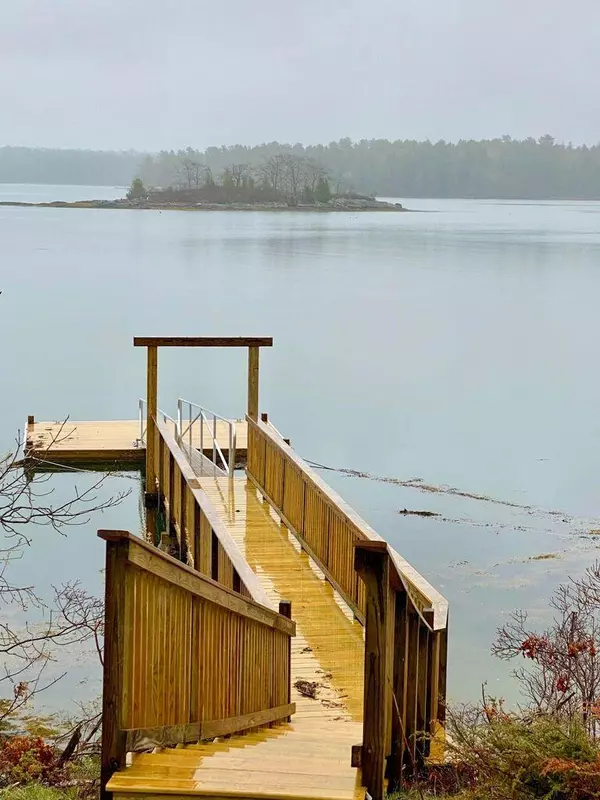 Harpswell, ME 04079,11 Quahog Farms