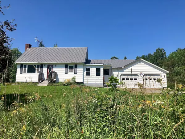 256 Lagrange RD, Bradford, ME 04410