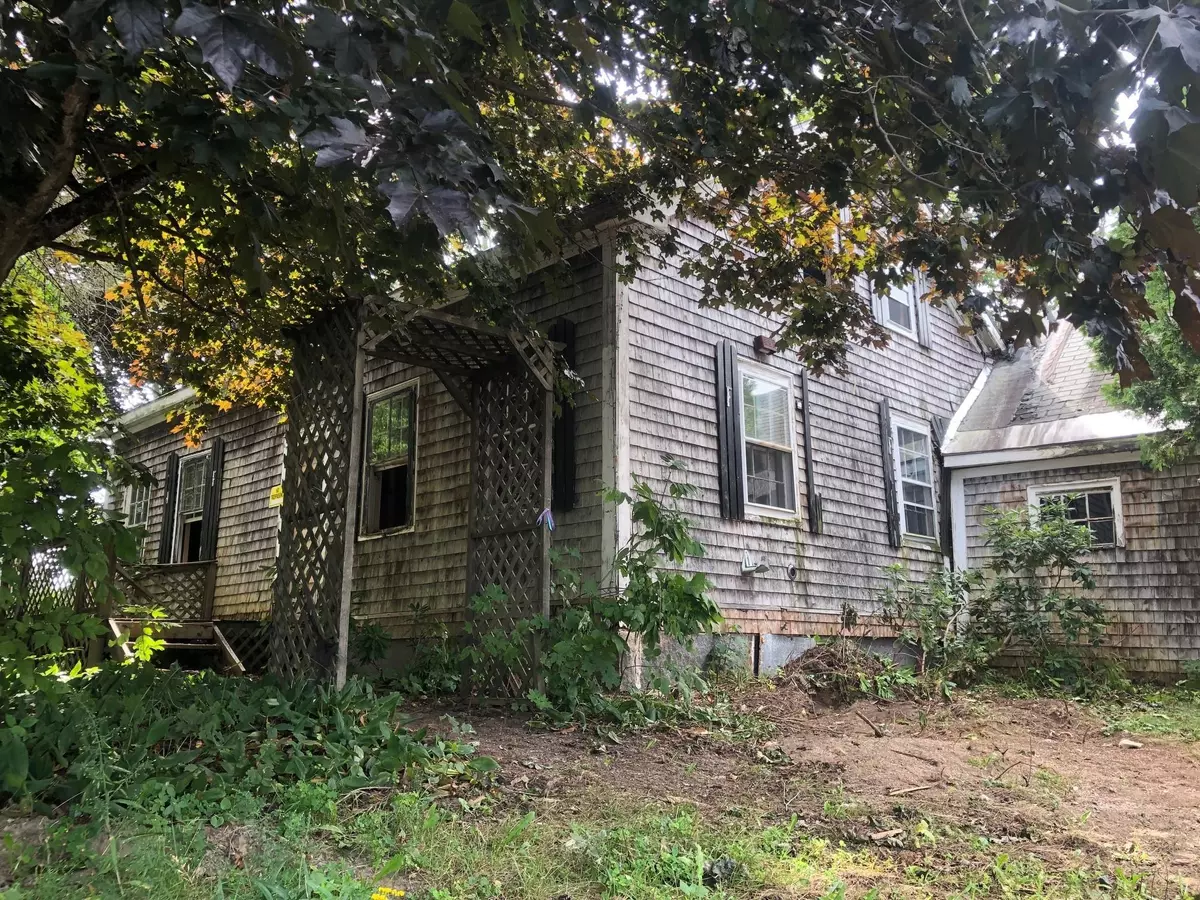 Richmond, ME 04357,24 Lancaster RD