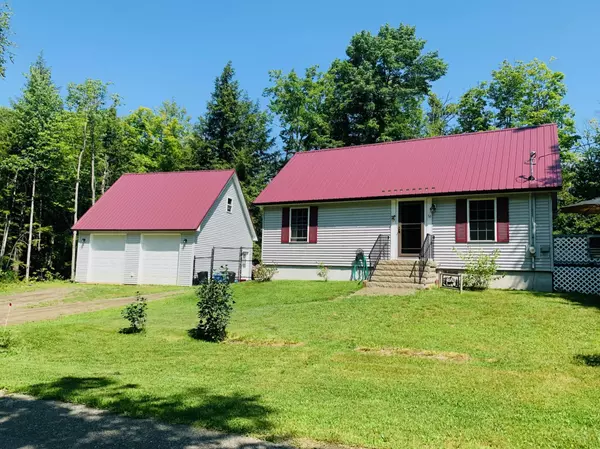 56 Pine Grove DR, Saint Albans, ME 04971