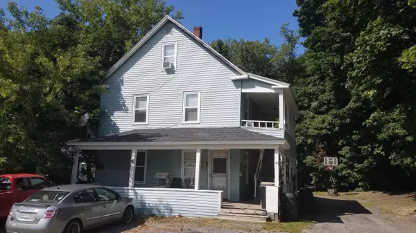 19 Donald ST, Waterville, ME 04901