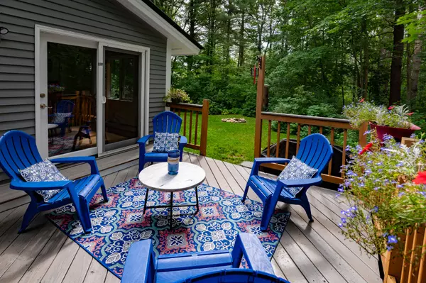 Kennebunk, ME 04043,6 Parker RD