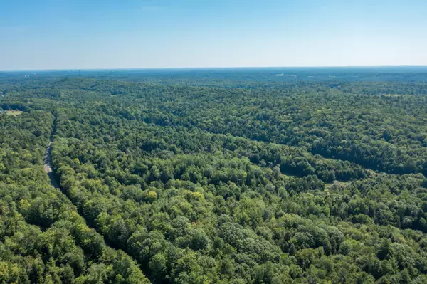 TBD Kenrich XING, Freeport, ME 04032