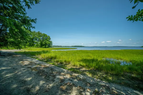0 Marina RD, Unity, ME 04988