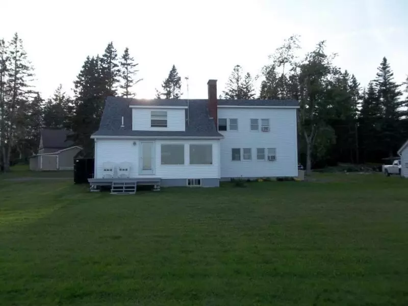 Robbinston, ME 04671,66 Robins ST