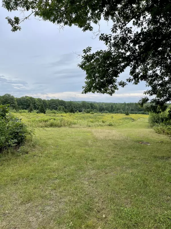 455 Belgrade RD, Mount Vernon, ME 04352