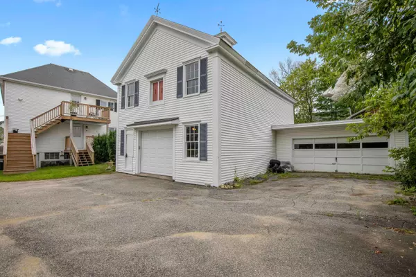 Brunswick, ME 04011,8 Cushing ST