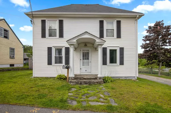 Brunswick, ME 04011,8 Cushing ST