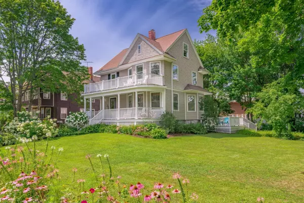 15 Mitton ST, Portland, ME 04102