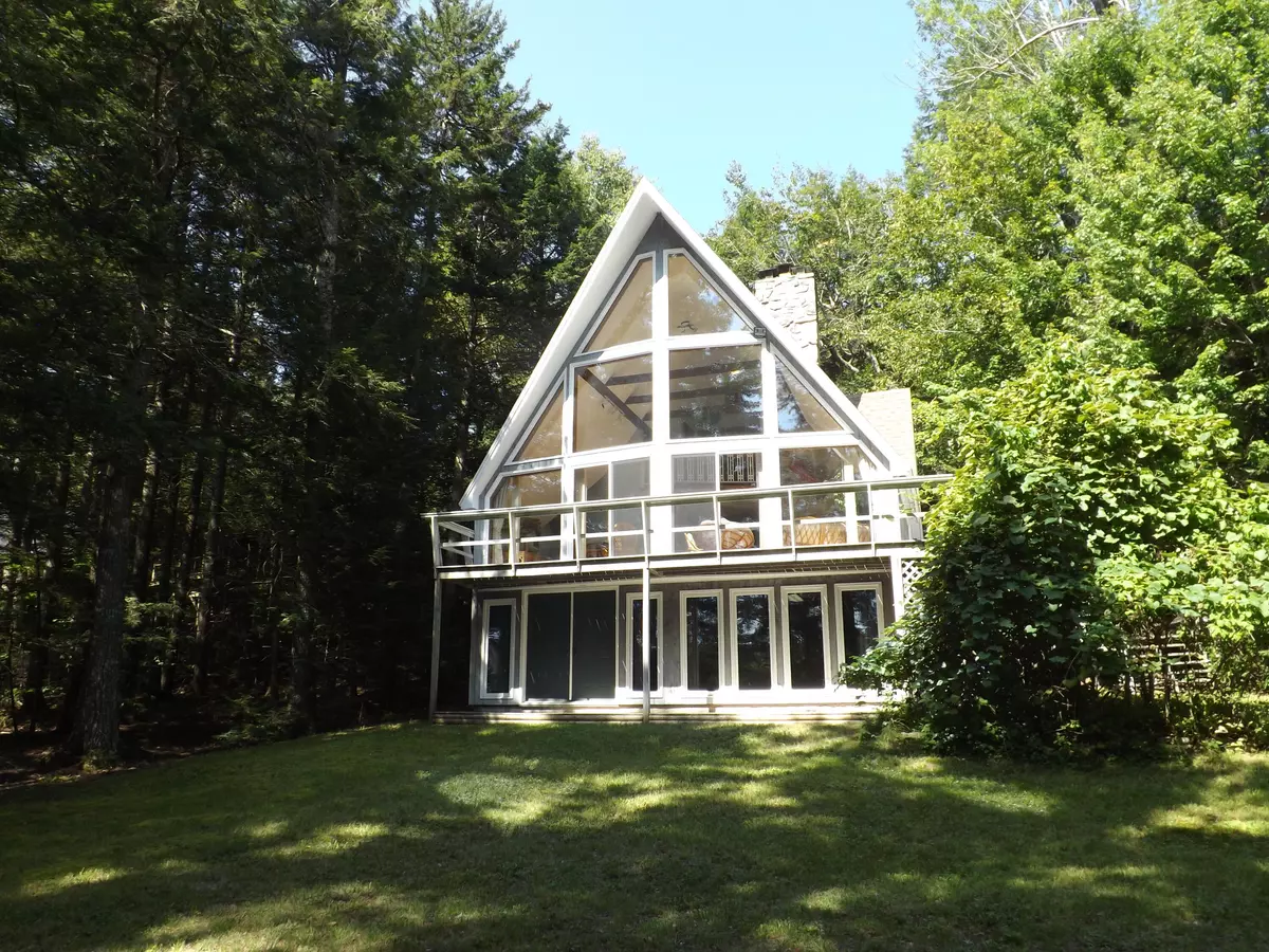 Liberty, ME 04949,5 Isleview LN