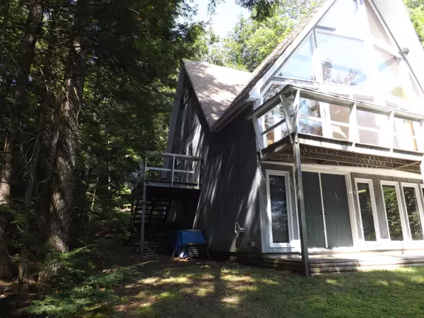 Liberty, ME 04949,5 Isleview LN