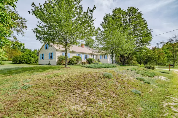 84 Sebago RD, Hiram, ME 04041