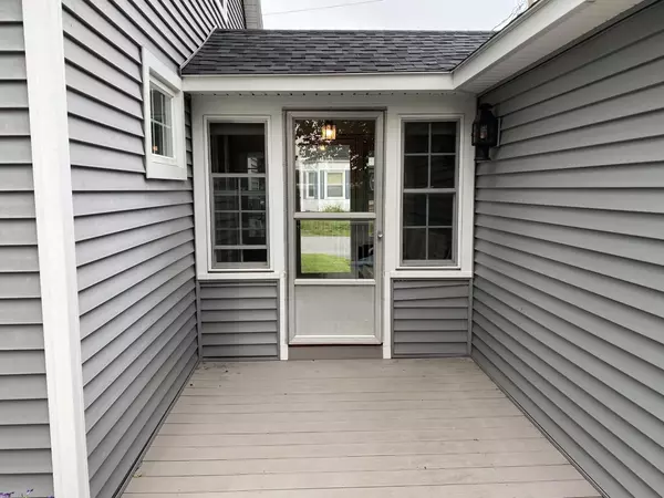 Livermore Falls, ME 04254,8 Bemis ST