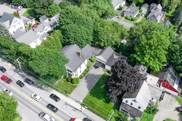 Orono, ME 04473,72 Main ST