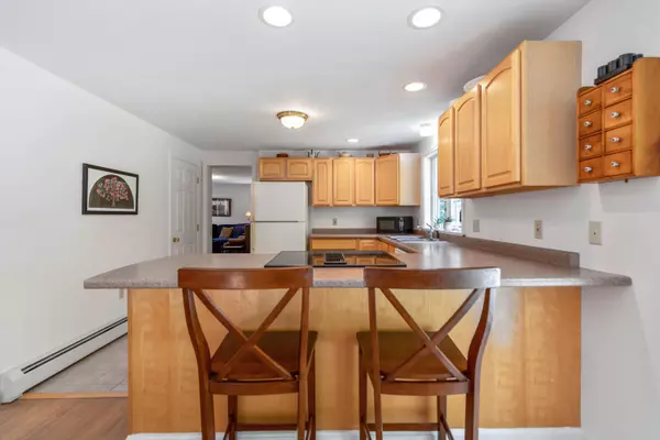 Cornish, ME 04020,54 Saco Woods DR