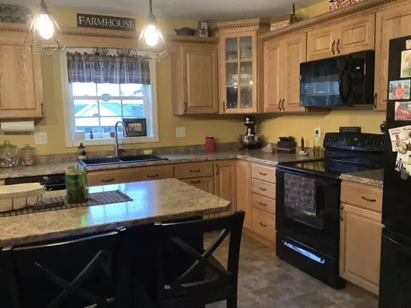 Woodland, ME 04736,121 Thomas RD