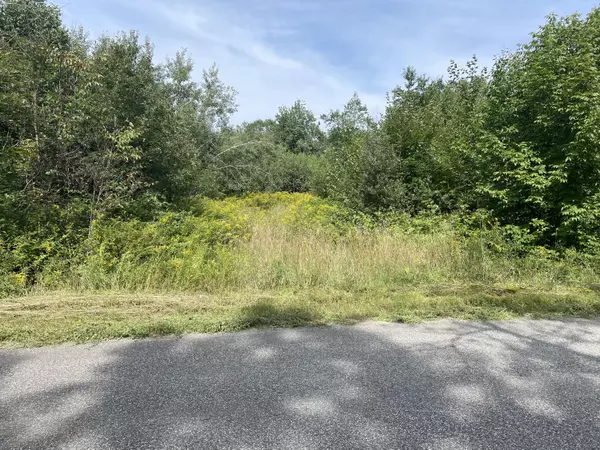 00 Bryant RD, Unity, ME 04988