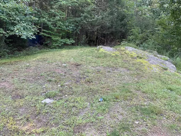 Bath, ME 04530,11 Aegis DR #A&B