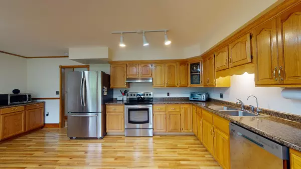 Litchfield, ME 04350,125 Dennis Hill RD