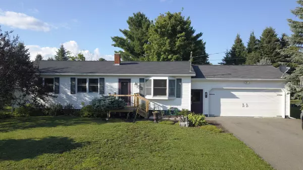 7 Bridgeport CT, Presque Isle, ME 04769