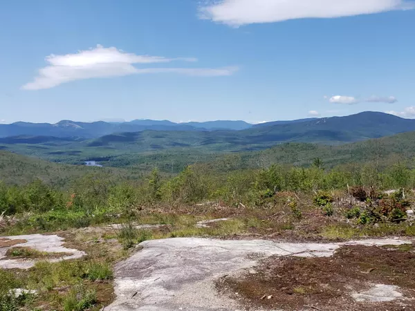 Stoneham, ME 04231,106 Mine RD