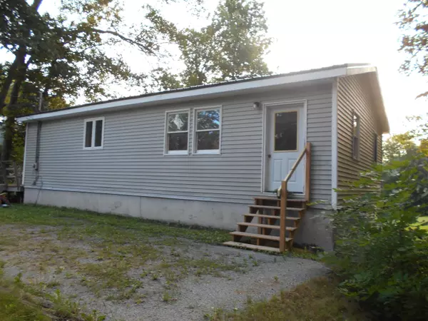 Eddington, ME 04428,682 Riverside DR