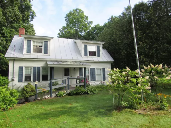 36 Nichols ST, Madison, ME 04950