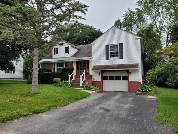 56 Johnson HTS, Waterville, ME 04901
