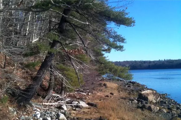 00 Perkins Point RD, Newcastle, ME 04553