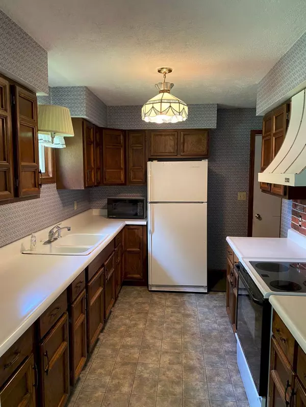 Norridgewock, ME 04957,15 Pine ST