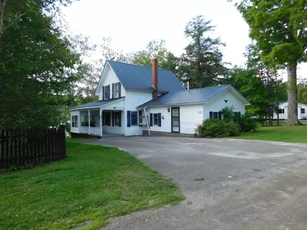 214 Crescent Park RD, New Limerick, ME 04761