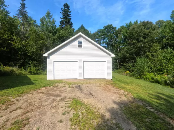 Warren, ME 04864,57 Cash LN