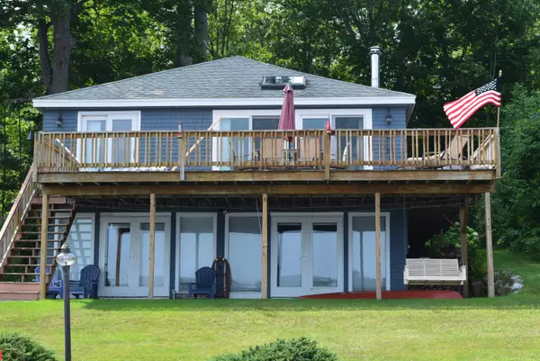 Naples, ME 04055,31 Gammon RD