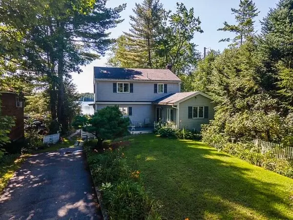 Raymond, ME 04071,8 Worcester DR