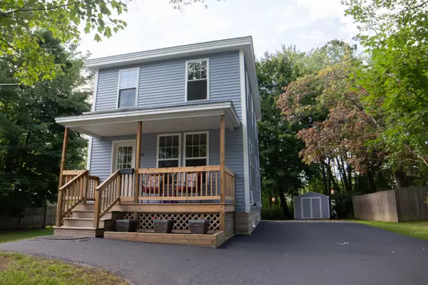 45 Aldworth ST, Portland, ME 04103