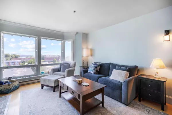 South Portland, ME 04106,148 Breakwater DR #814