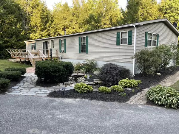 2645 Old Augusta RD, Waldoboro, ME 04572