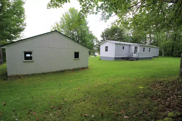 Monmouth, ME 04259,925 Main ST