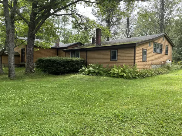 Orrington, ME 04474,774 Brewer Lake RD