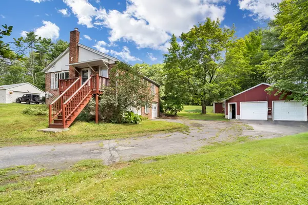 Freeport, ME 04032,12 Percy ST