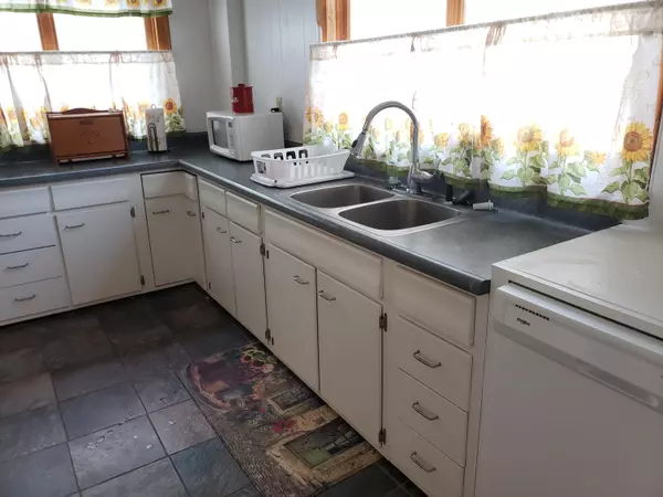 Old Town, ME 04468,28 Eaton ST