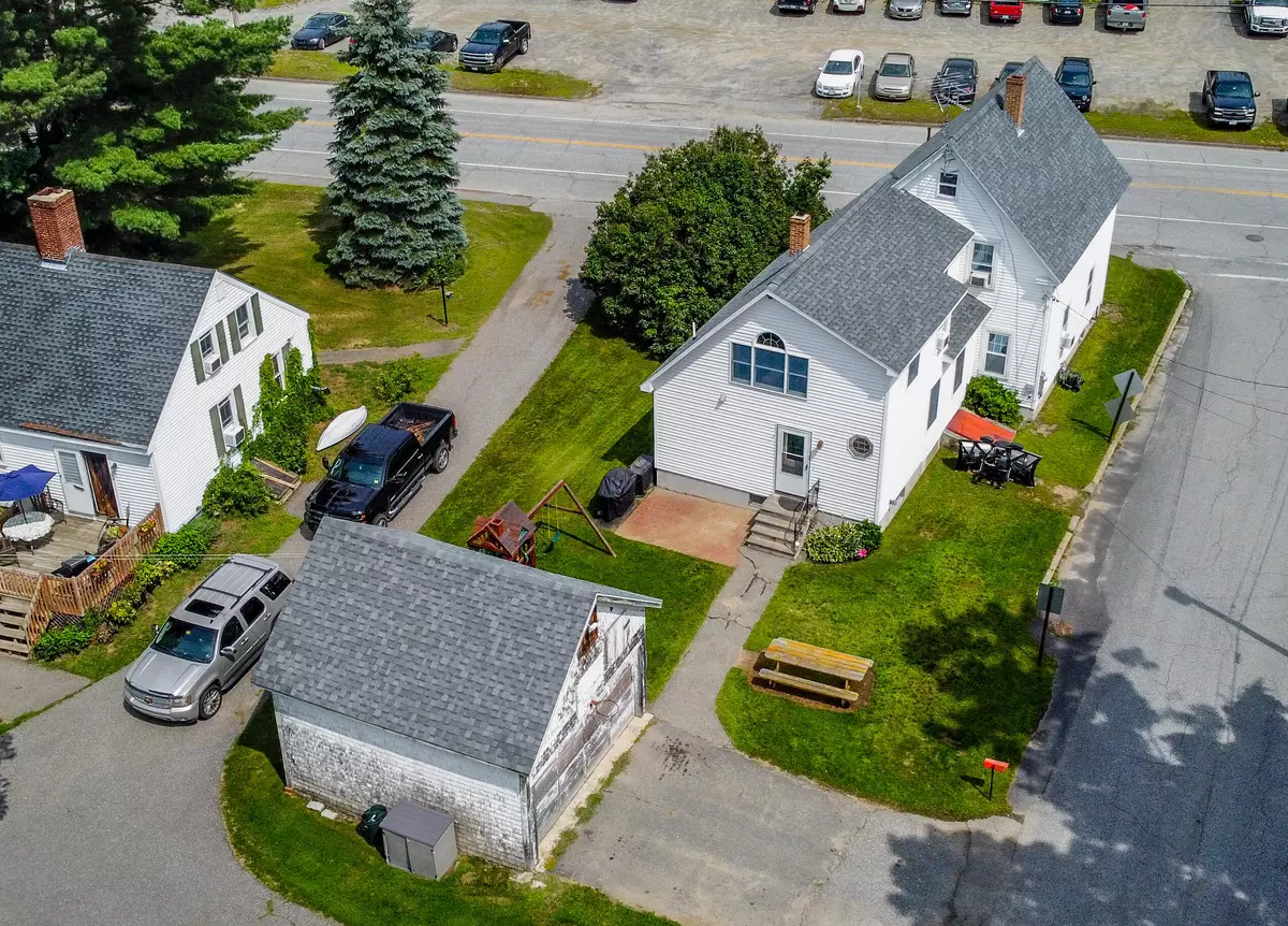 Gardiner, ME 04345,667 River AVE