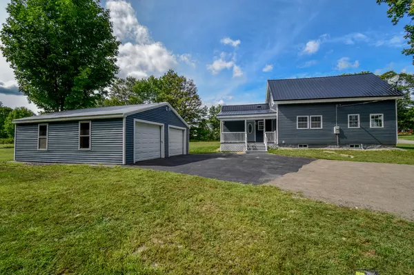 Hampden, ME 04444,83 Shaw Hill RD