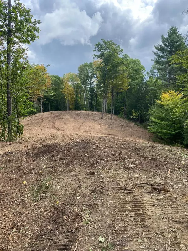 New Gloucester, ME 04260,54 Promise LN