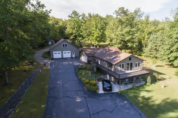 Mechanic Falls, ME 04256,39 Jordan RD