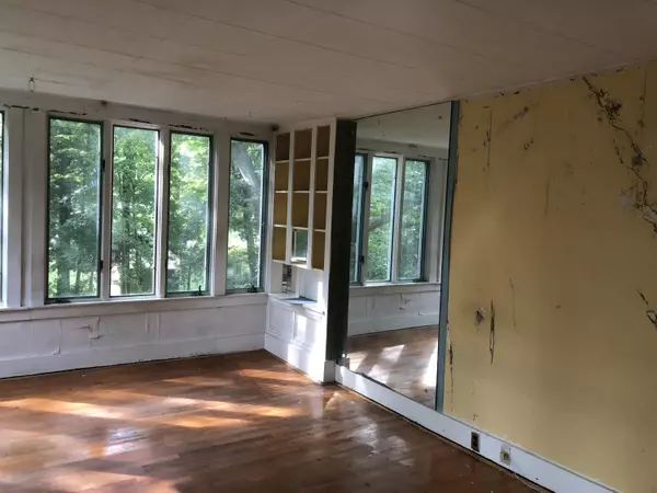 Ogunquit, ME 03907,30 Grasshopper LN