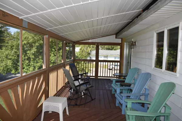 East Millinocket, ME 04430,53 Cedar ST